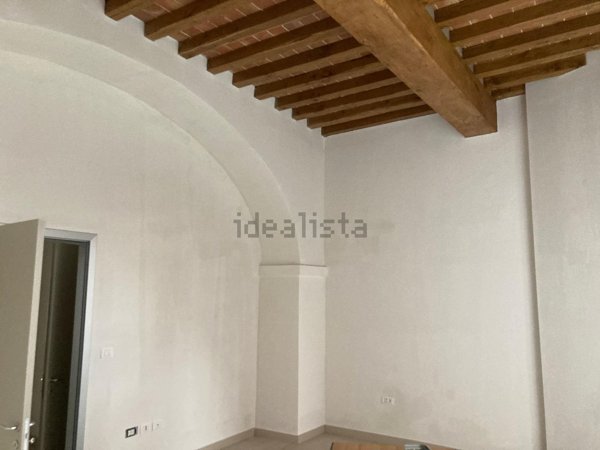 negozio in affitto a Figline e Incisa Valdarno in zona Figline Valdarno