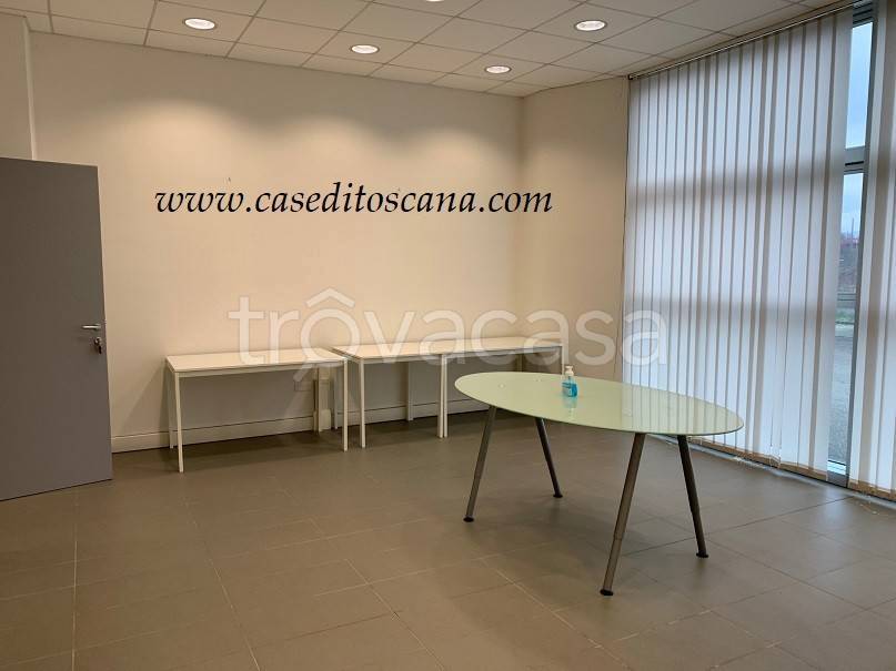 ufficio in affitto a Figline e Incisa Valdarno in zona Burchio