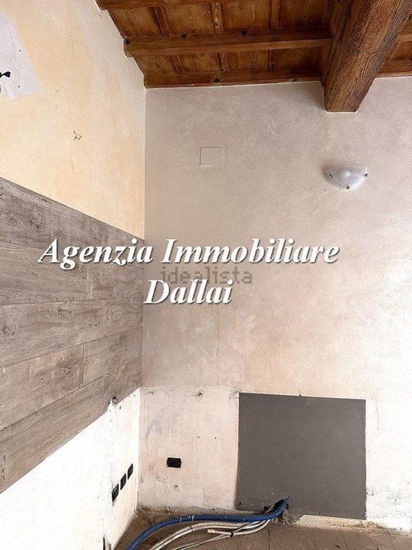 ufficio in affitto a Scarperia e San Piero in zona Scarperia