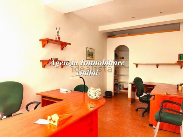 ufficio in affitto a Scarperia e San Piero in zona Scarperia