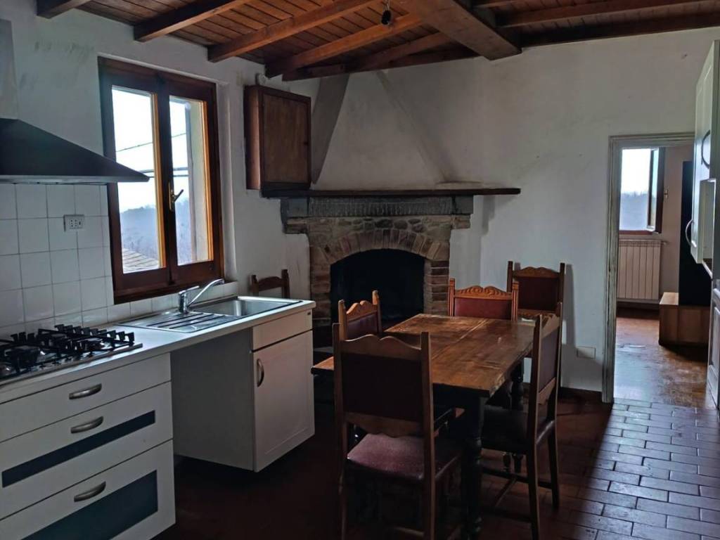 appartamento in affitto a Scarperia e San Piero in zona Ponzalla