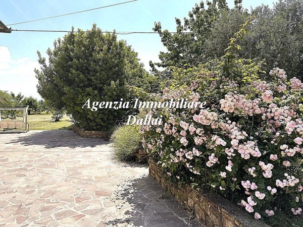 casa indipendente in affitto a Scarperia e San Piero in zona Ponzalla