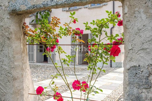 appartamento in affitto ad Arona