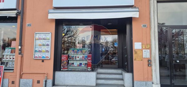 negozio in affitto ad Arona