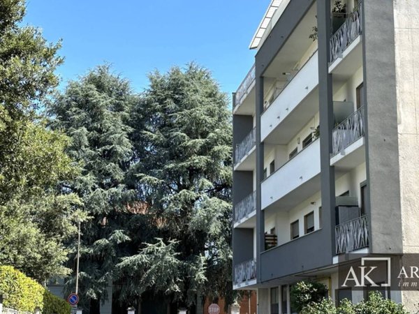 appartamento in affitto ad Arona