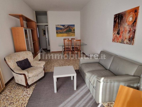 appartamento in affitto ad Arona