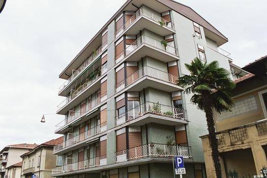 appartamento in affitto ad Arona