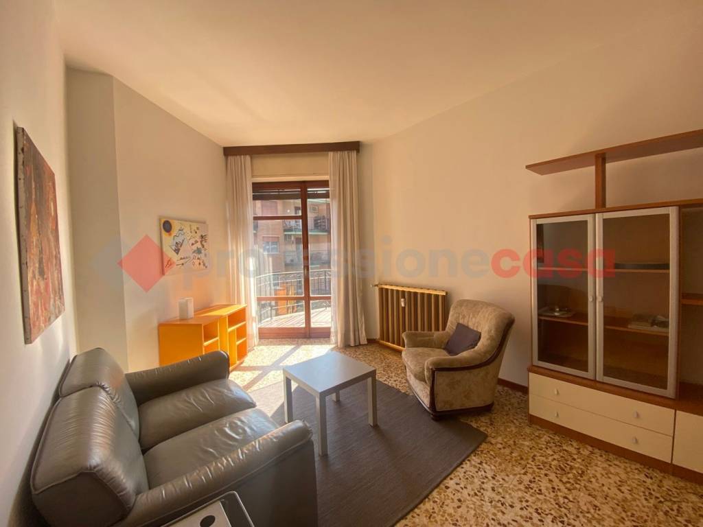 appartamento in affitto ad Arona