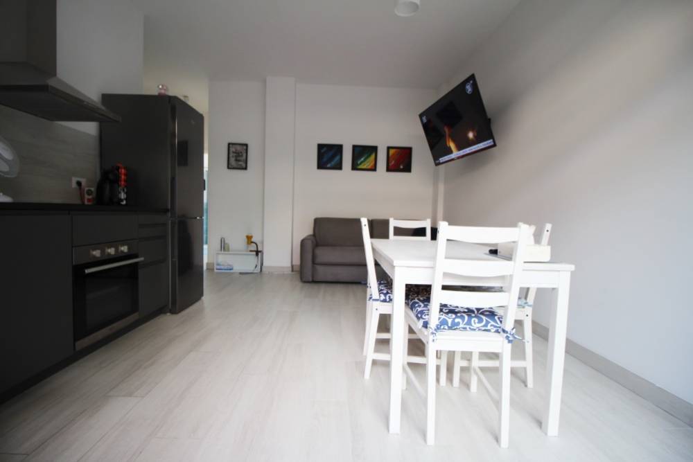 appartamento in affitto ad Arona