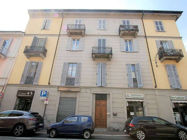 appartamento in affitto ad Arona