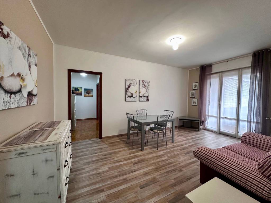appartamento in affitto ad Arona