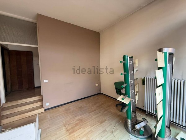 ufficio in affitto ad Arona