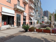 negozio in affitto ad Arona