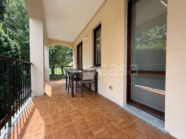 appartamento in affitto ad Arona
