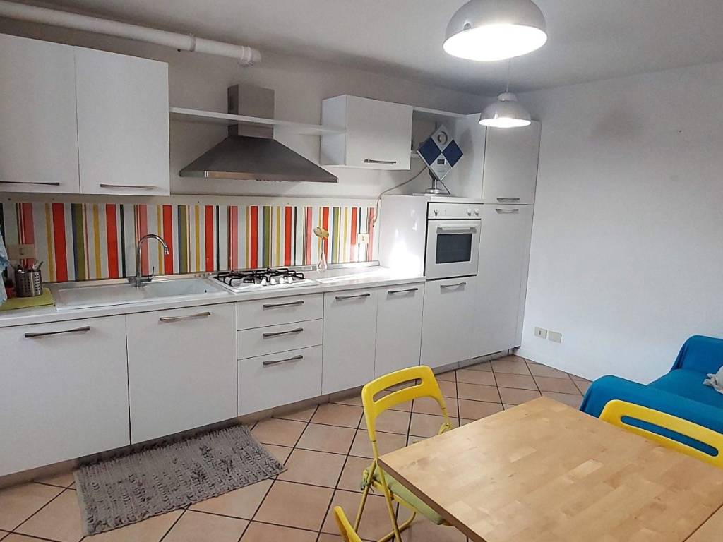 casa indipendente in affitto ad Arona