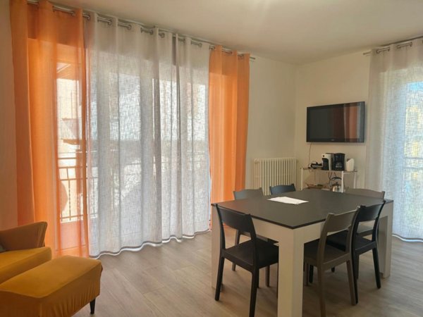 appartamento in affitto ad Arona in zona Mercurago