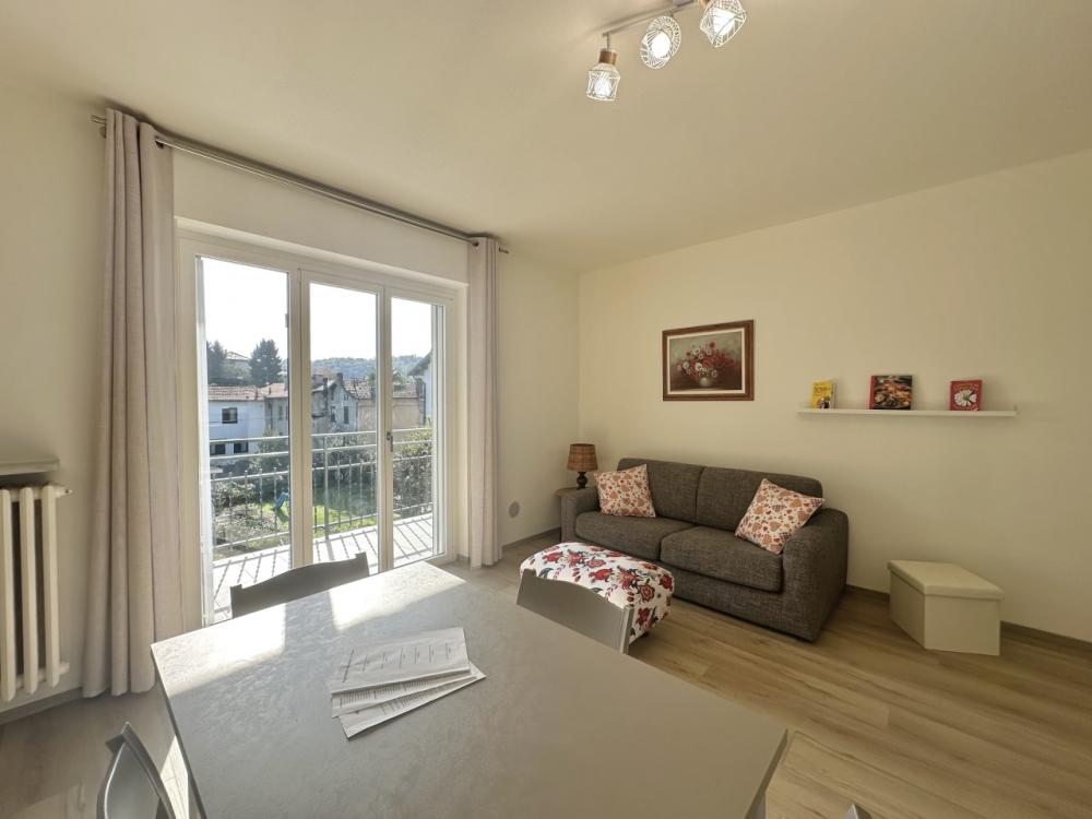 appartamento in affitto ad Arona in zona Mercurago