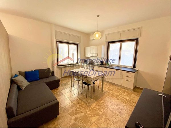 appartamento in affitto ad Arona