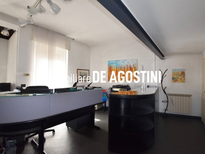 ufficio in affitto ad Arona in zona Mercurago