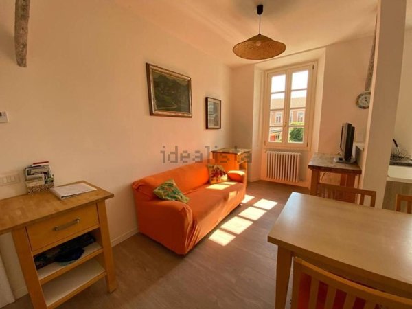 appartamento in affitto ad Arona