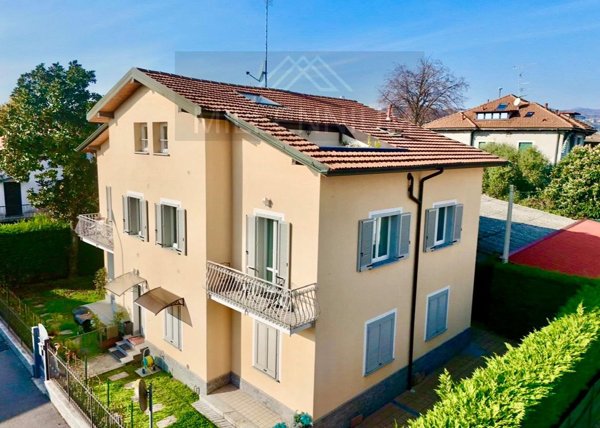 appartamento in affitto ad Arona