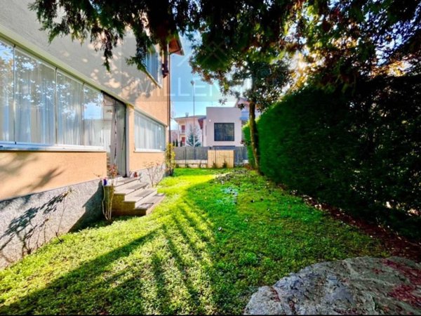 appartamento in affitto ad Arona