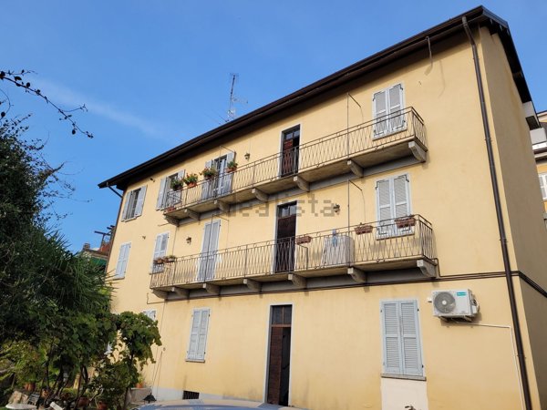 appartamento in affitto ad Arona