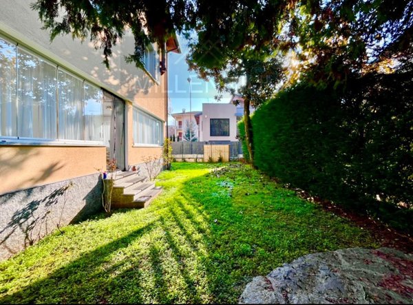 appartamento in affitto ad Arona