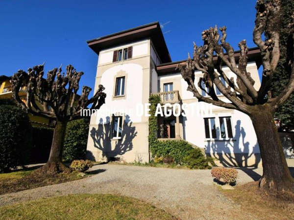 casa indipendente in affitto ad Arona