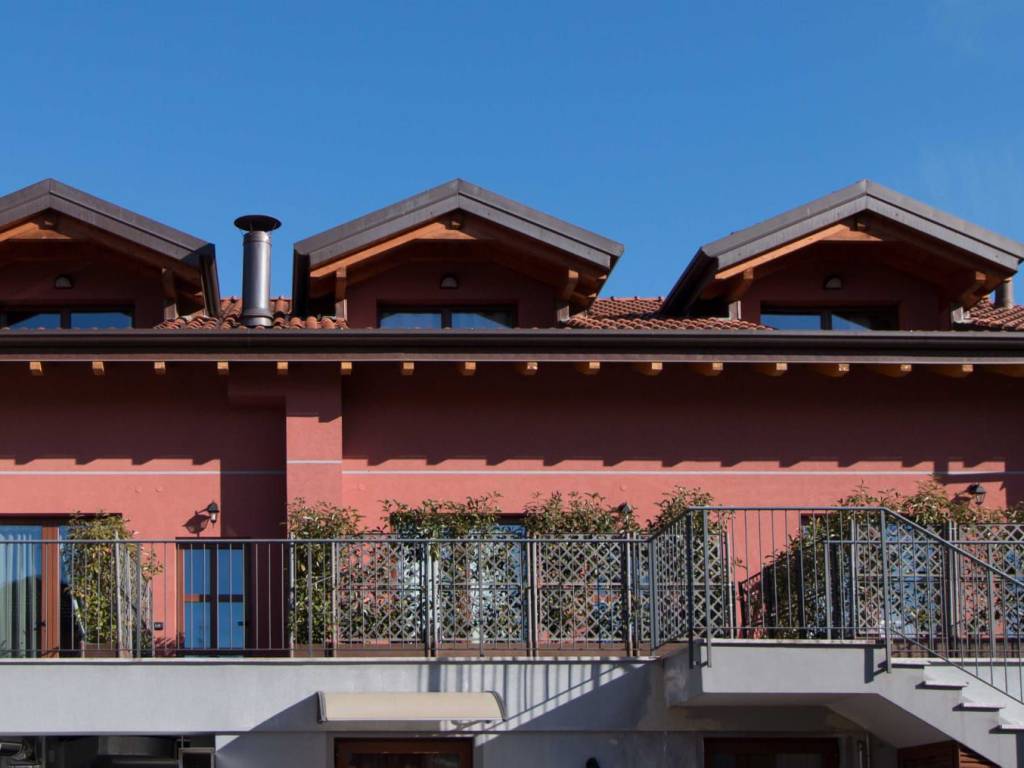 appartamento in affitto ad Arona