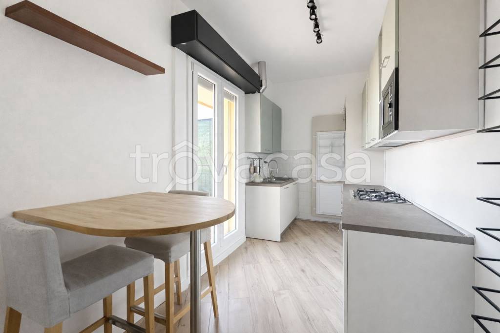 appartamento in affitto ad Arona