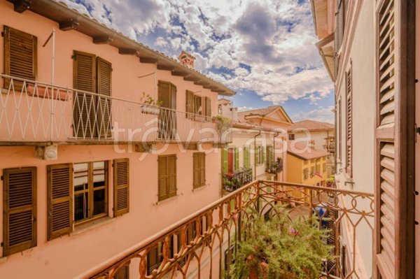 appartamento in affitto ad Arona