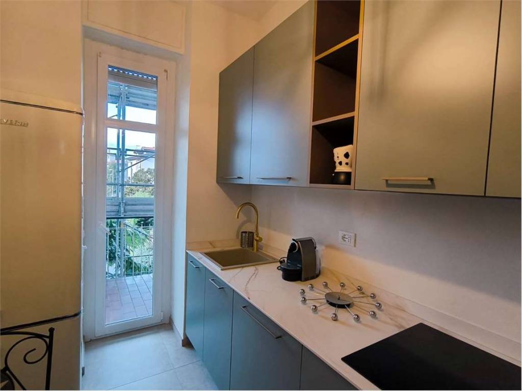 appartamento in affitto ad Arona