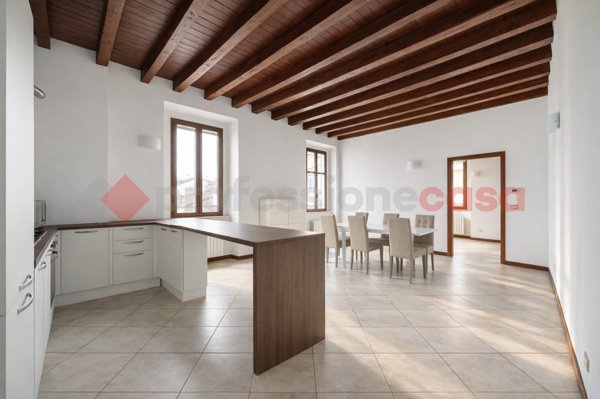 appartamento in affitto ad Arona in zona Mercurago