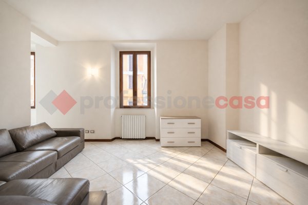 appartamento in affitto ad Arona