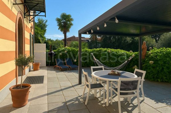 appartamento in affitto ad Arona