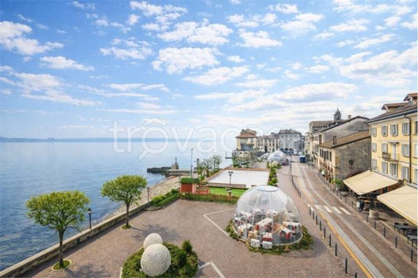 appartamento in affitto ad Arona