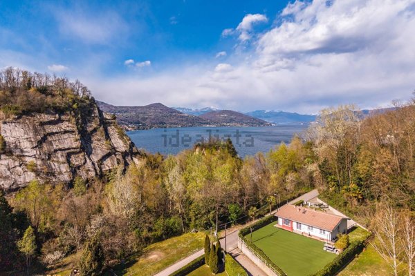 casa indipendente in affitto ad Arona