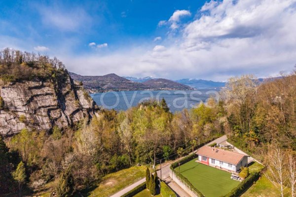 casa indipendente in affitto ad Arona