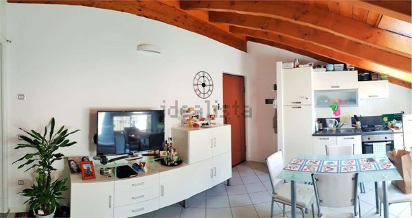 appartamento in affitto ad Arona