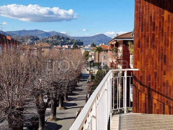 appartamento in affitto ad Arona