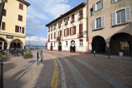 negozio in affitto ad Arona