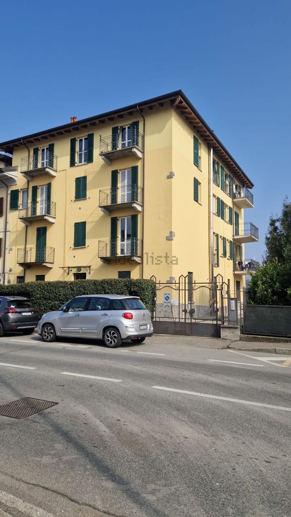 appartamento in affitto ad Arona