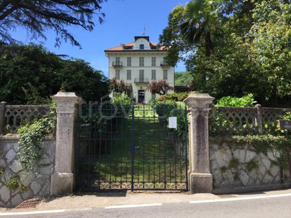 appartamento in affitto ad Arona