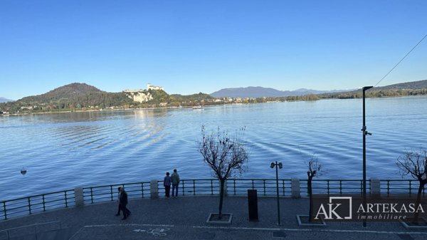 appartamento in affitto ad Arona