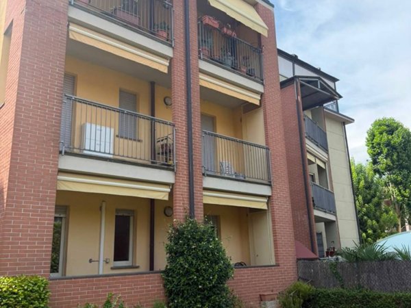 appartamento in affitto ad Arona in zona Mercurago