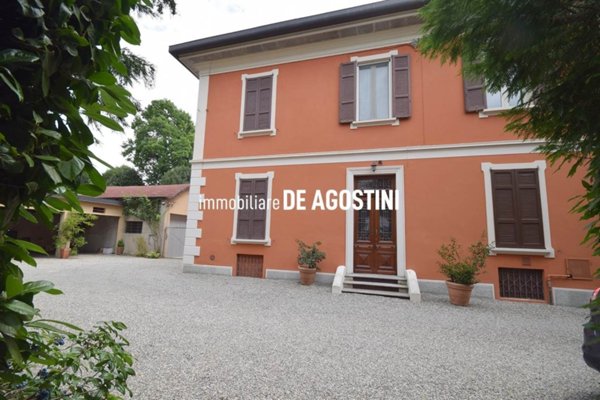 appartamento in affitto ad Arona