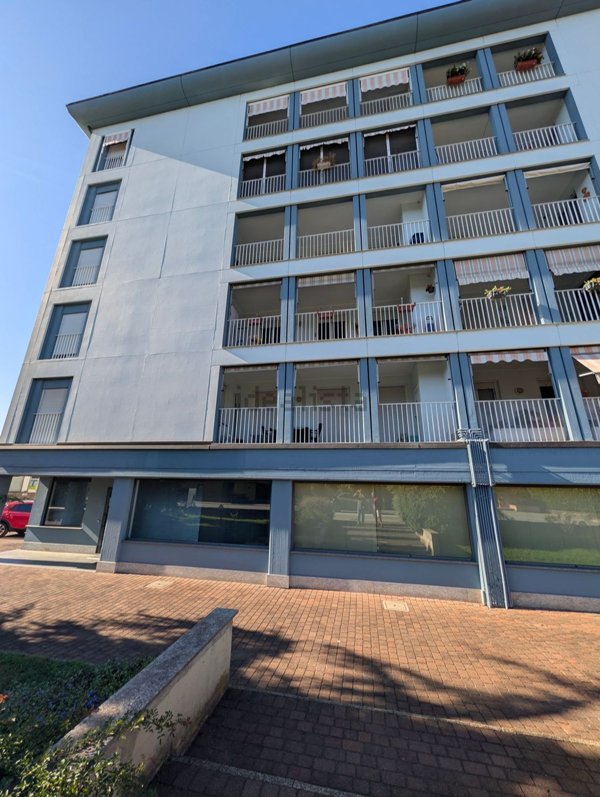 appartamento in affitto ad Arona in zona Mercurago