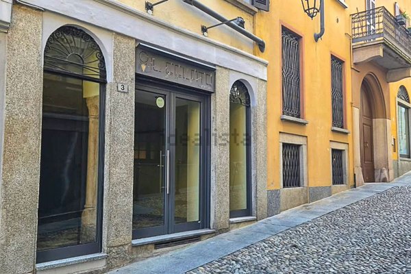 appartamento in affitto ad Arona