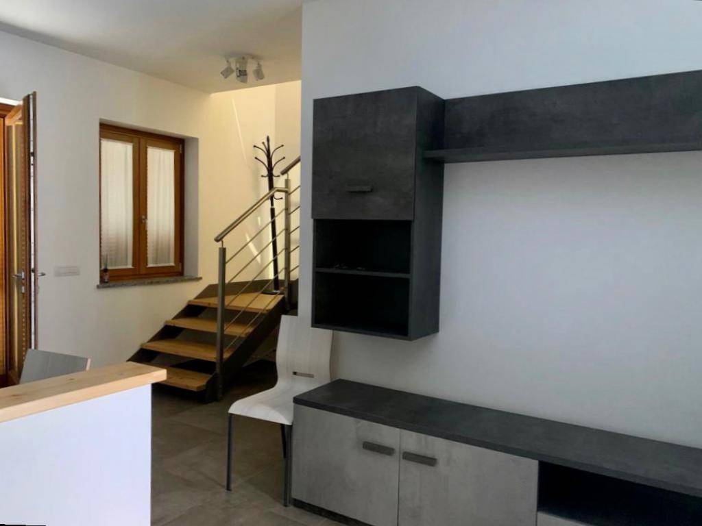 appartamento in affitto a Bellinzago Novarese